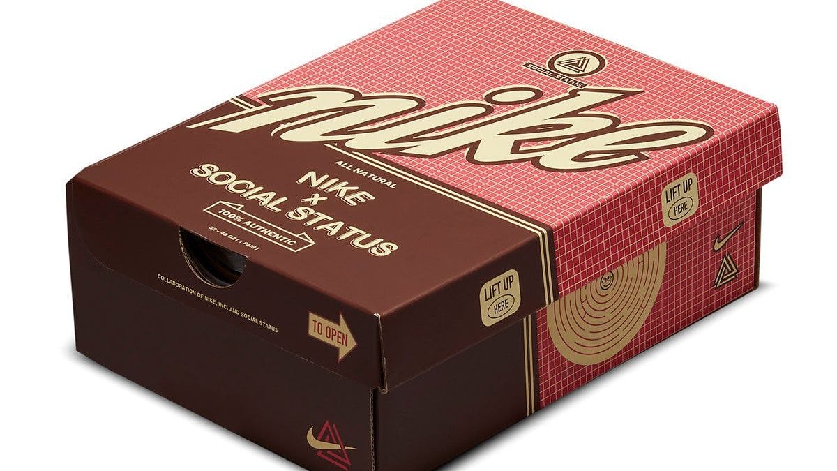 social status nike dunk low donut