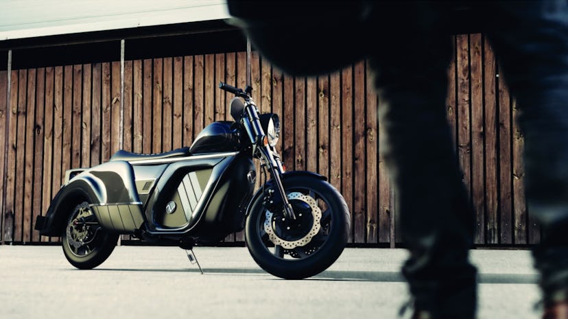 A company called Zaiser Motors has unveiled an electric motorcycle with a promised range of 300 mile...