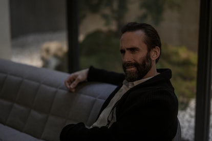 Joseph Fiennes as the now late Commander Fred Waterford at the end of The Handmaid's Tale Season 4