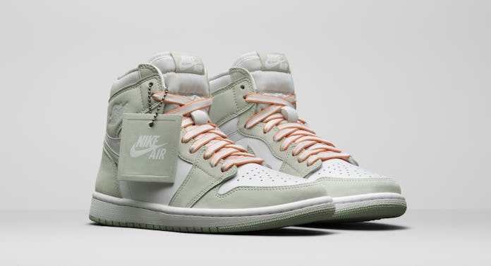 Nike women's sage Air Jordan 1 Hi OG