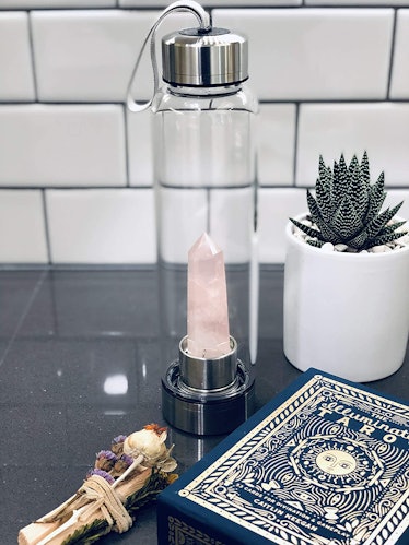Saoi Rose Quartz Crystal Water Bottle 