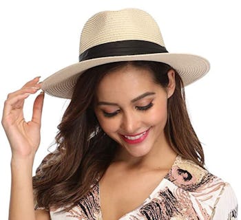 Lanzom Wide Brim Straw Sun Hat UPF 50+