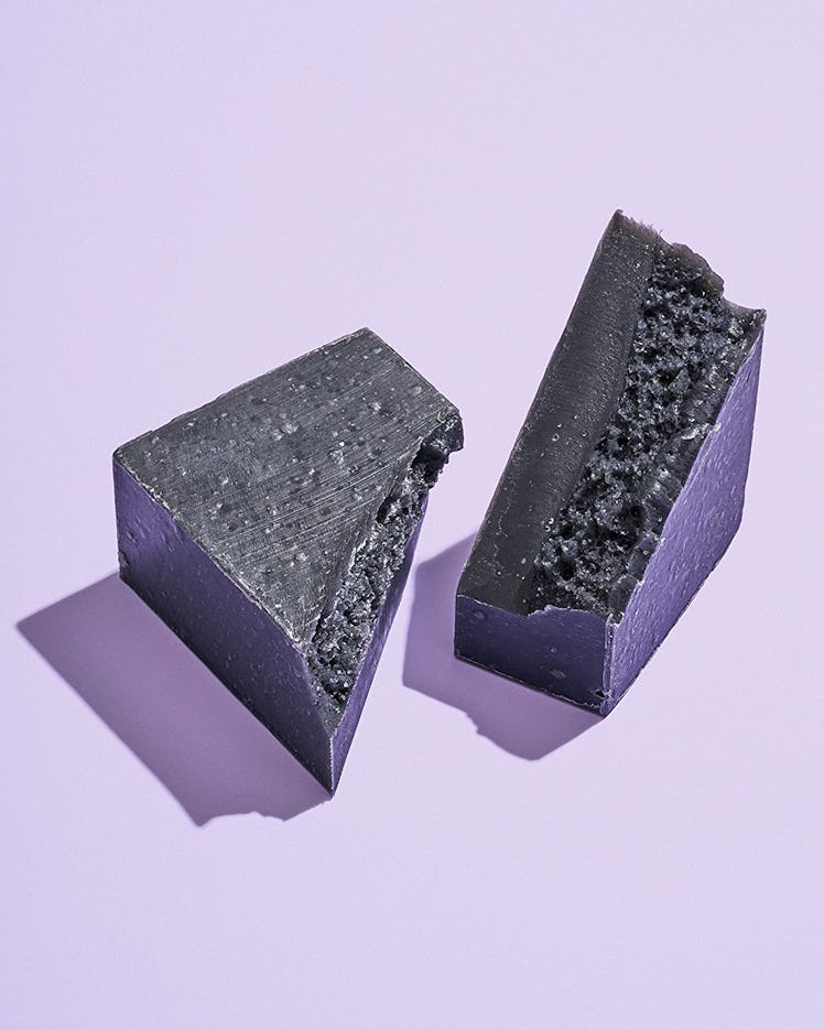 Herbivore Natural Bamboo Charcoal Cleansing Soap Bar 