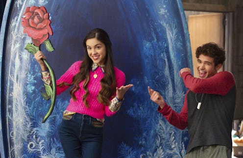Olivia Rodrigo and Joshua Bassett in HSMTMTS.