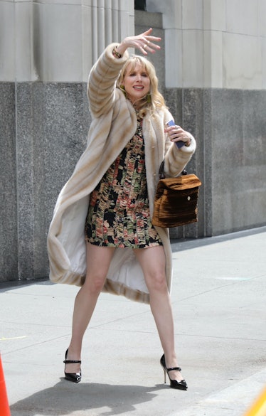 Lucy Punch on the set of Gossip Girl
