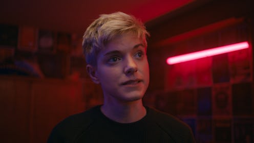 Mae Martin in 'Feel Good' Season 2 via the Netflix press site