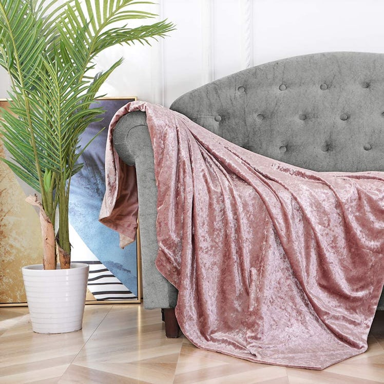 BOURINA Velvet Throw Blanket