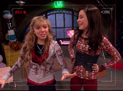 The premiere of the 'iCarly' reboot explained why Sam was no longer in Carly and Freddy's lives.
