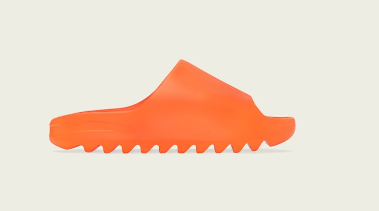 People are sharing so many tweets and memes about the Yeezy slides.