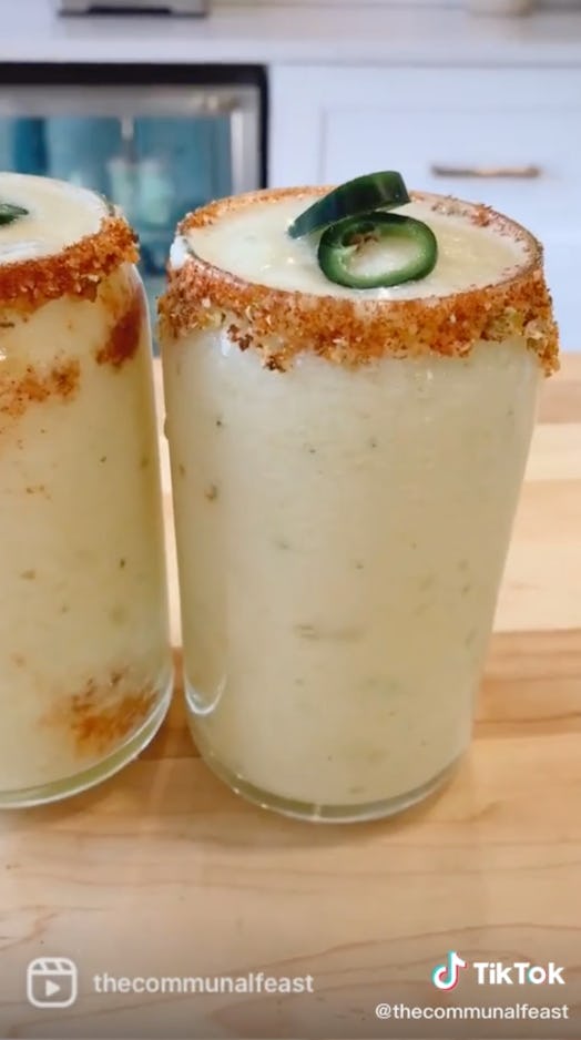 These 15 White Claw slushie recipes on TikTok will have you so ready for the summer.