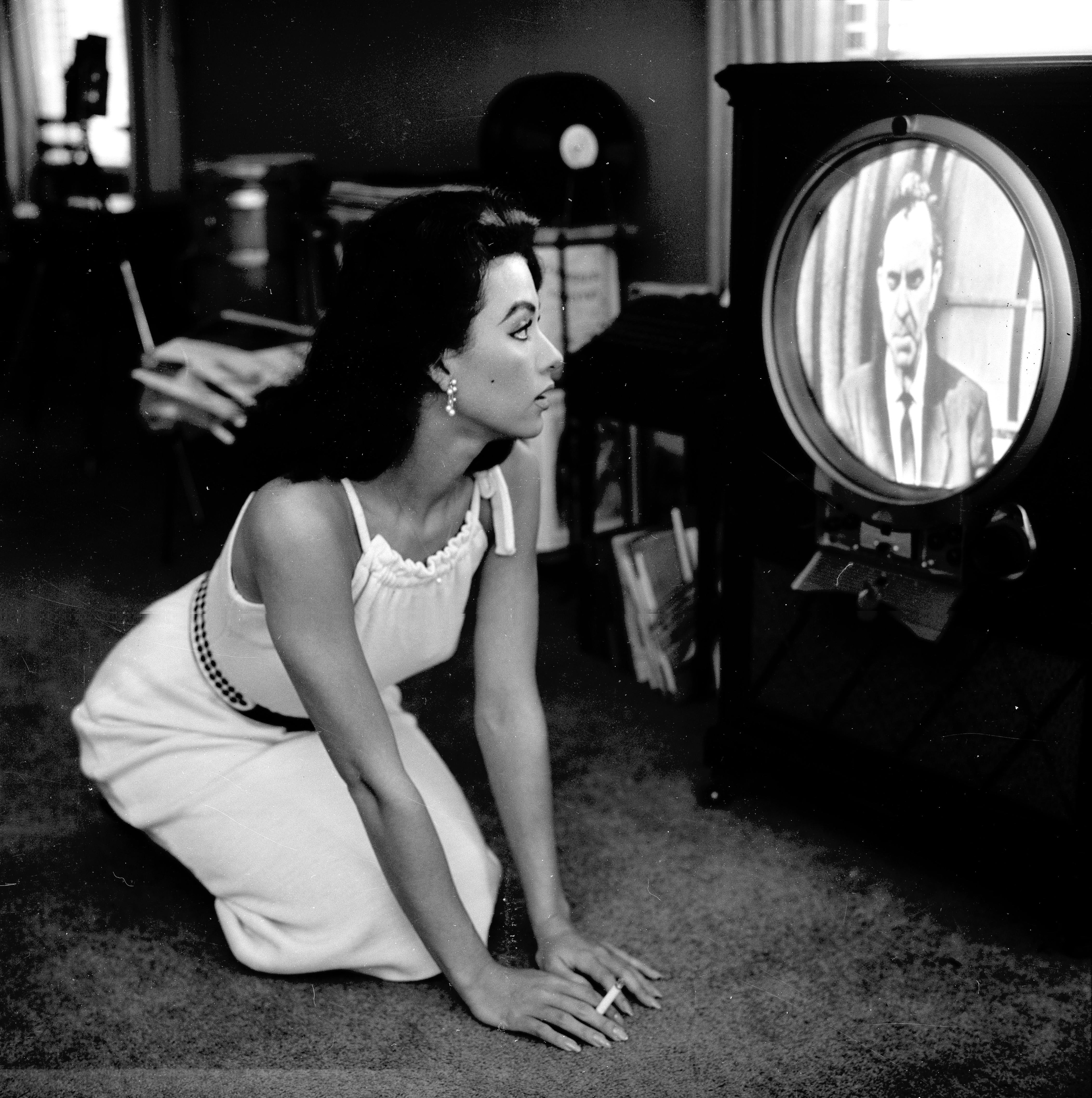 How Rita Moreno Became a Red Carpet Fashion Star