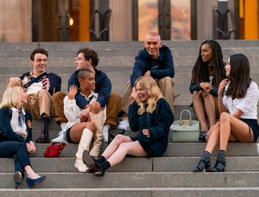 the cast of the new 'Gossip Girl.'