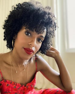 Kerry Washington posed selfie with red lips and dress