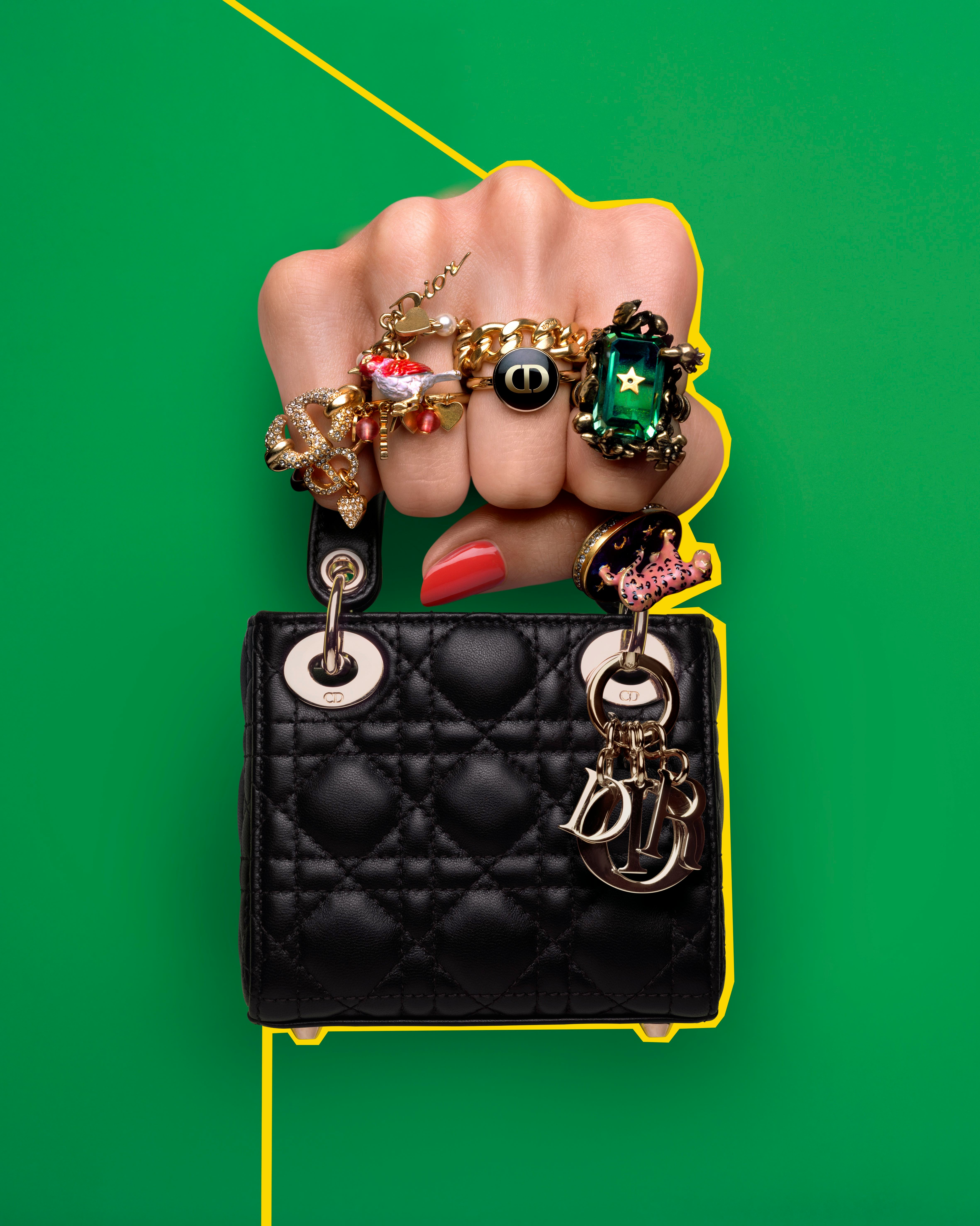 【優しいカラー♡】Dior LADY DIOR マイクロバッグ Lady D-Joy Micro Bag Black Cannage Lambskin | DIOR