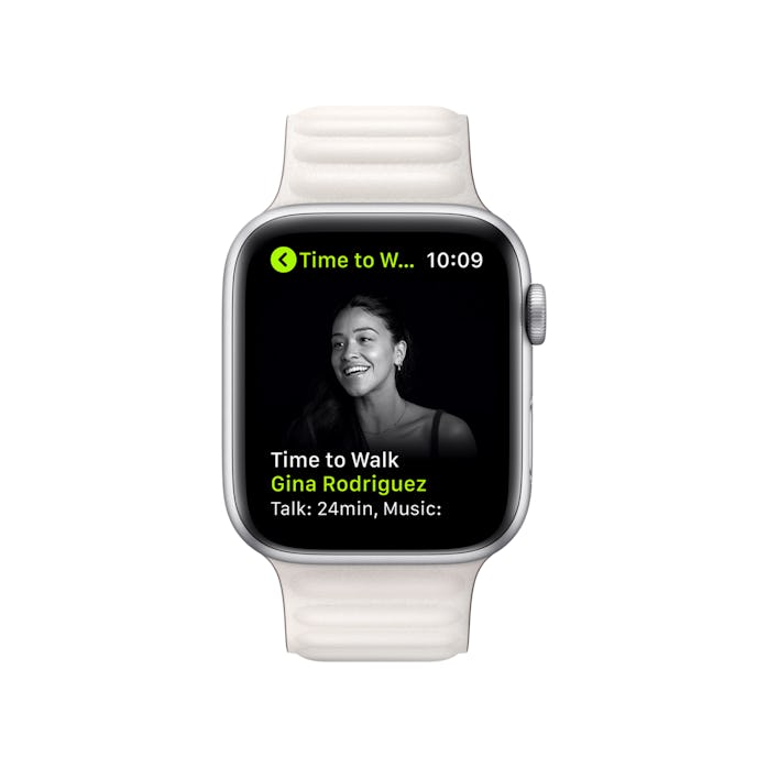 Time to Walk Season 2 for Apple Watch and Apple Fitness+ with Gina Rodriguez, Randall Park, Naomi Ca...