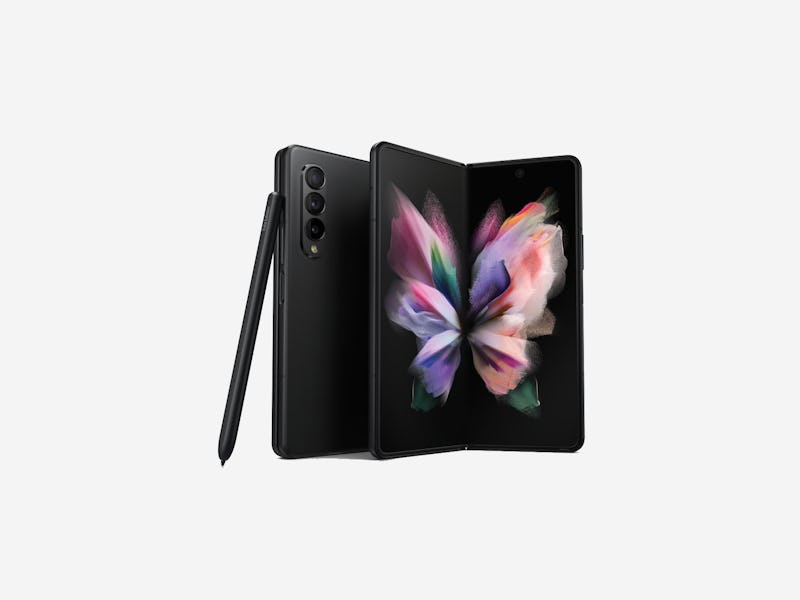 Samsung Galaxy Z Fold 3 foldable smartphone leaked image