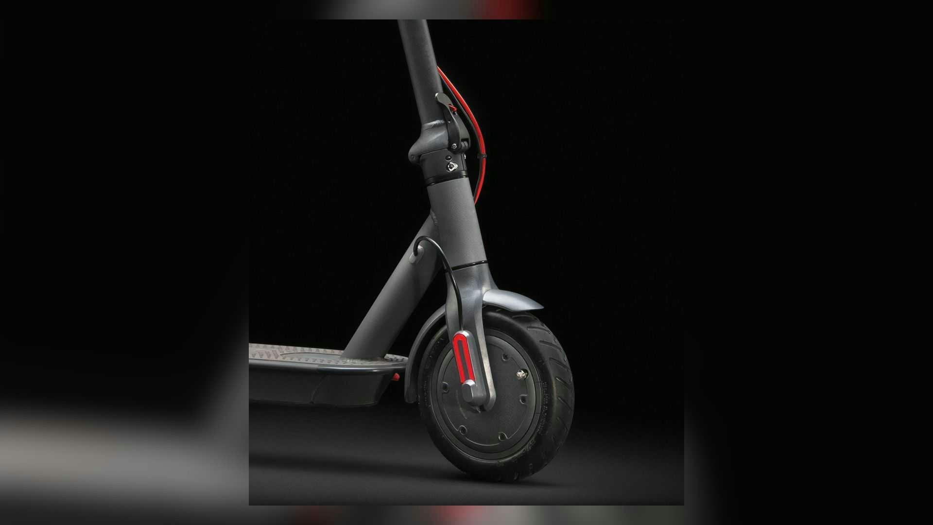 A closer look at the motor of the Pro-I Evo. Electric scooter. E-scooter. EV. EVs. Electric vehicles...