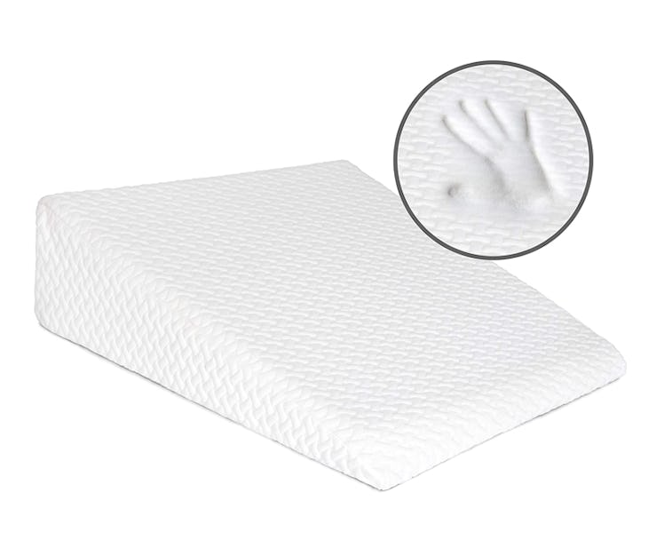 Milliard Bed Wedge Pillow