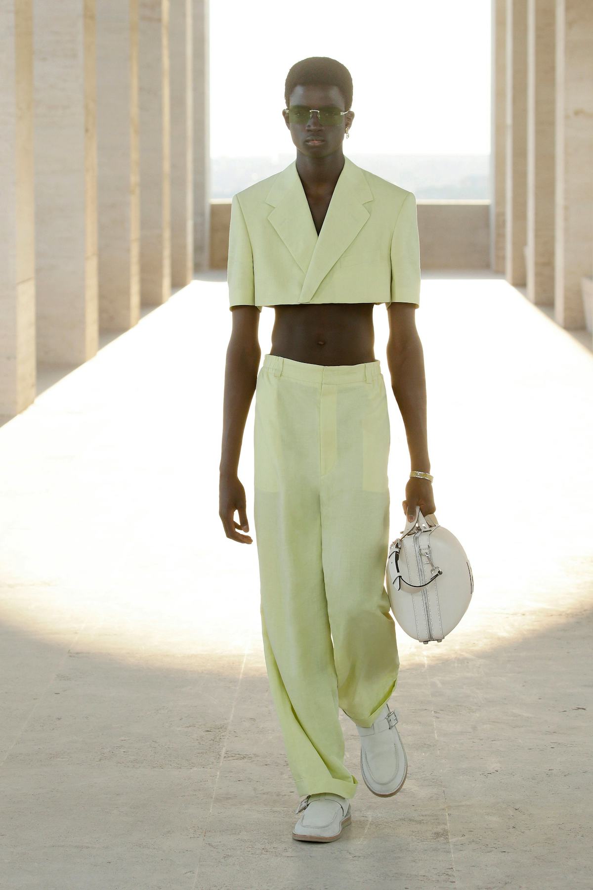 Men S Fashion Week Spring 2022 The Looks That Got Twitter Talking Mens Dresses And Skirts 2022