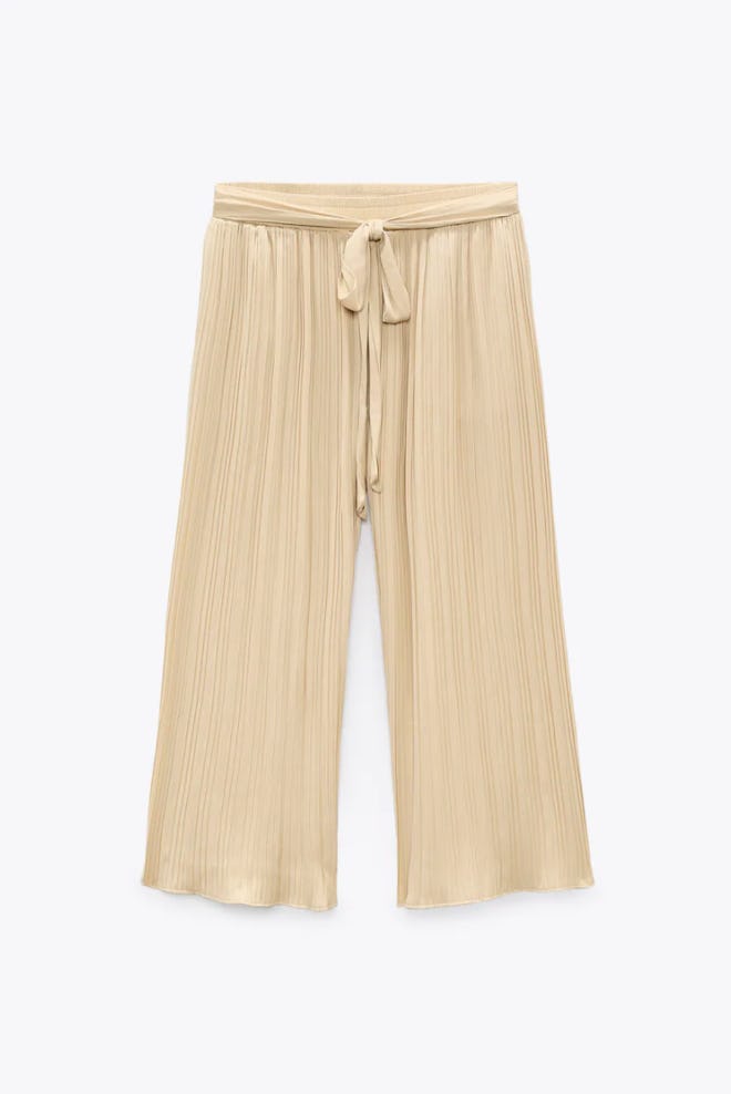 Cropped Pleated Pants 