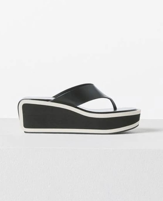 squishy flip flops 2000s