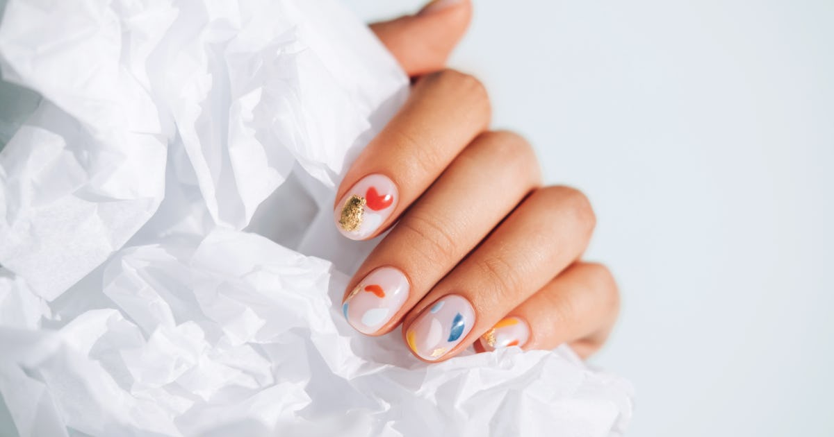 9 Nail Art For Short Nail Designs To Play With 9 Nail Art For Short Nail Designs To Play With