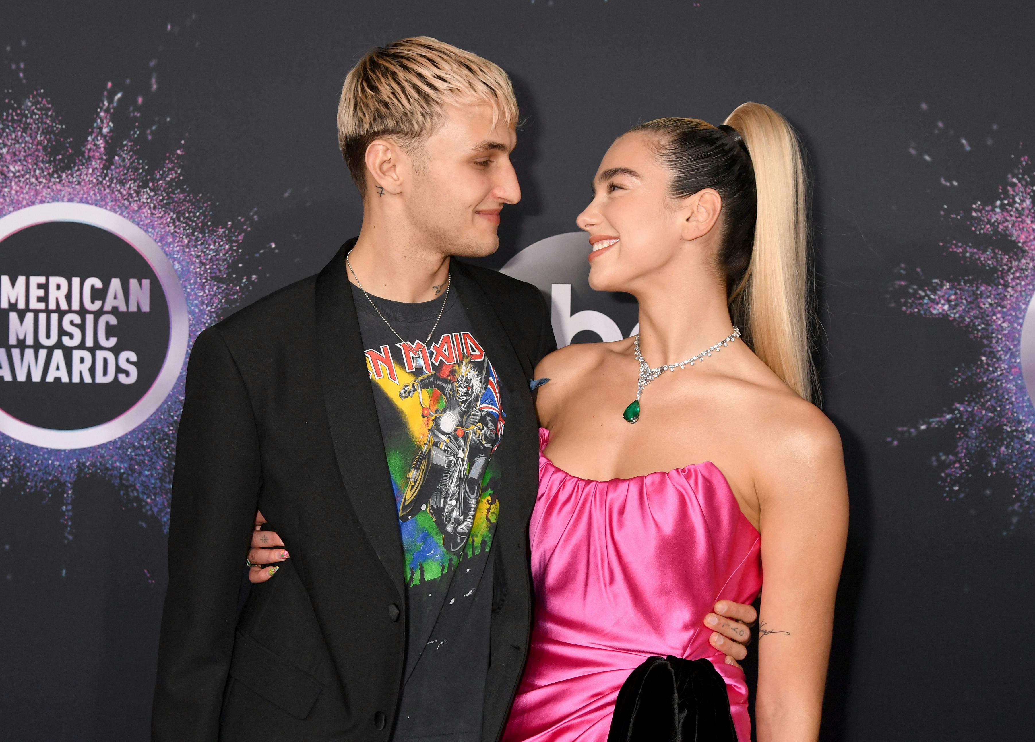 Dua Lipa Likes It When Anwar Hadid Posts Ugly Photos Of Her