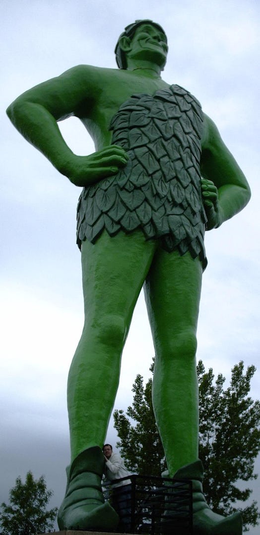 jolly green giant statue