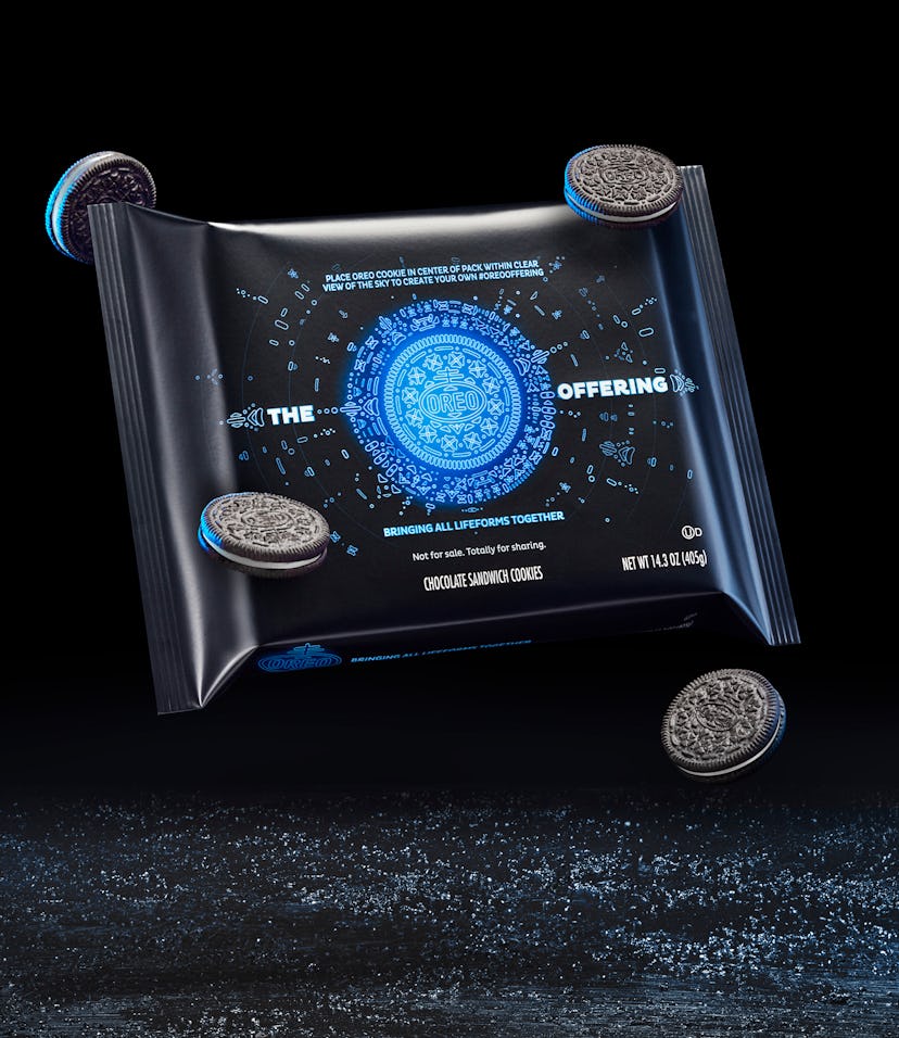 Oreo Offering cookie pack that you can get for free.