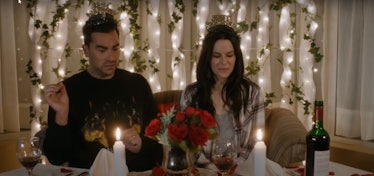 These 'Schitt's Creek' Zoom backgrounds include Stevie and David's honeymoon trip.