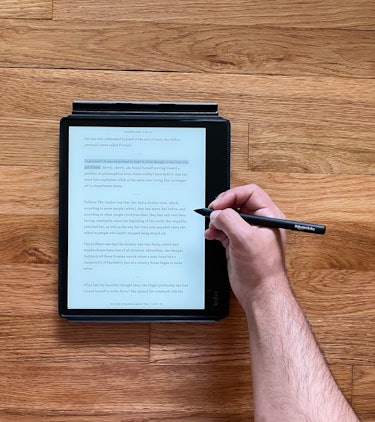 Kobo Elipsa review: Stylus for writing, drawing, note-taking, highlighting on 10.3-inch e-reader.