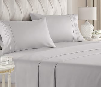 Queen Size Sheet Set (4 Pc Set)