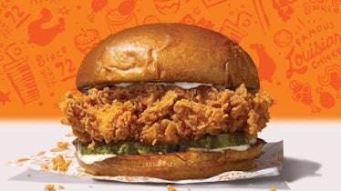 Popeyes' free Chicken Sandwich Fridays for summer 2021 is incredible.