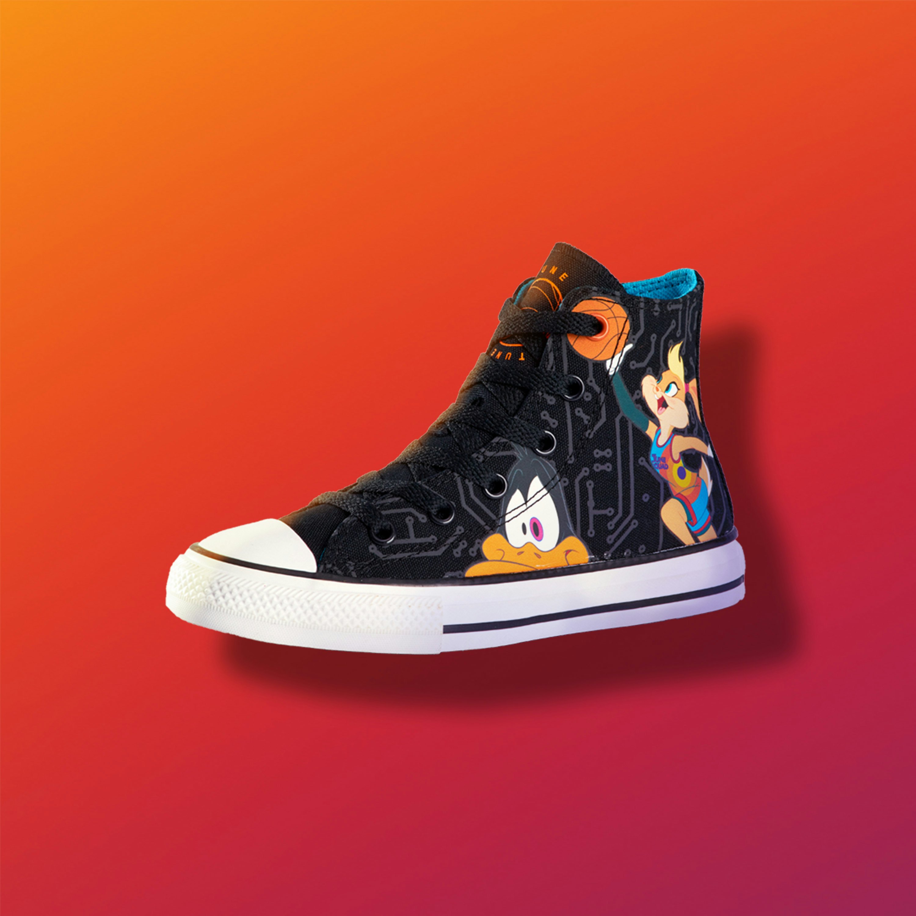 looney tunes sneakers nike