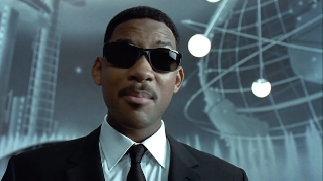 'Men In Black' is a science fiction family movie starring Tommy Lee Jones and Will Smith.
