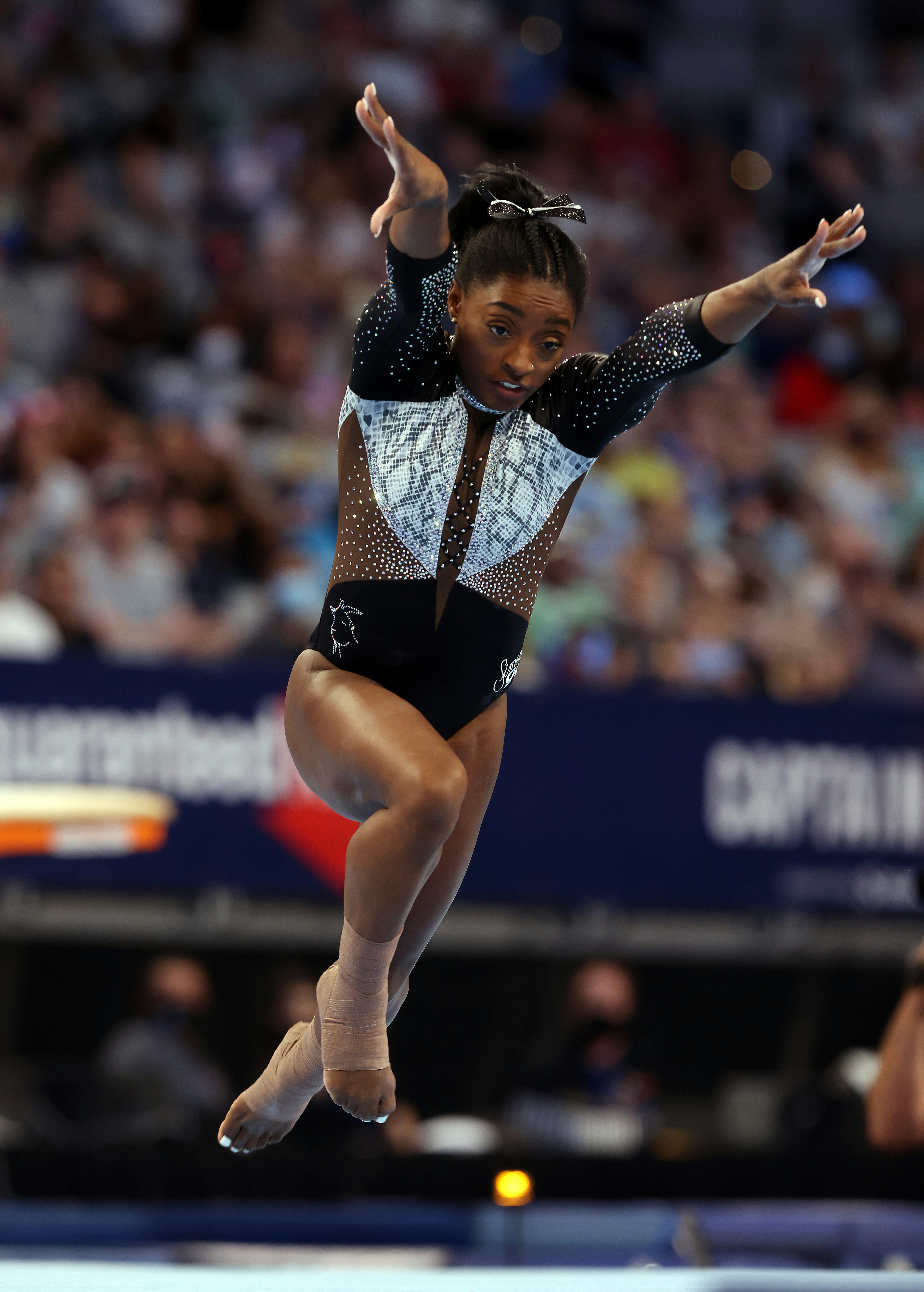 "The Biles": A Physicist Explains How Simone Biles Bends Scientific ...