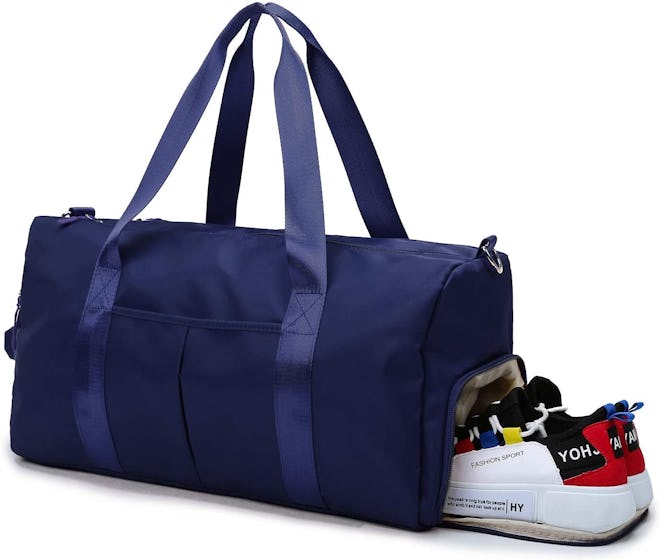 The 14 Best Weekender Bags With Shoe Compartments
