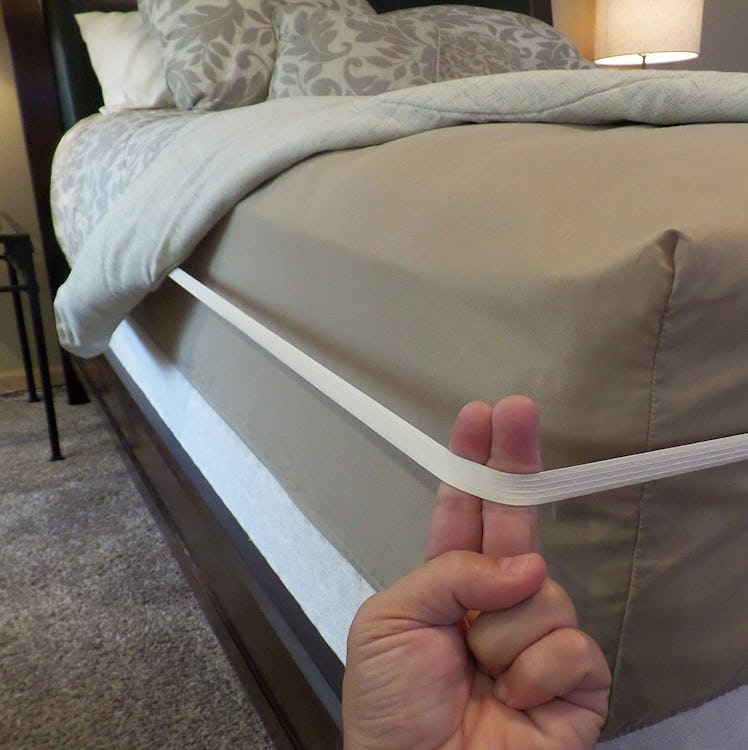 RUBBER HUGGER Bed Sheet Holder Band