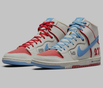 This Nike Sb Dunk Sneaker Takes Inspiration From An Iconic Porsche Car This Nike Sb Dunk Sneaker Takes Inspiration From An Iconic Porsche Car