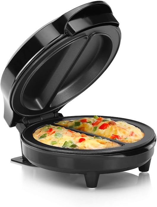 Holstein Housewares Omelet Maker
