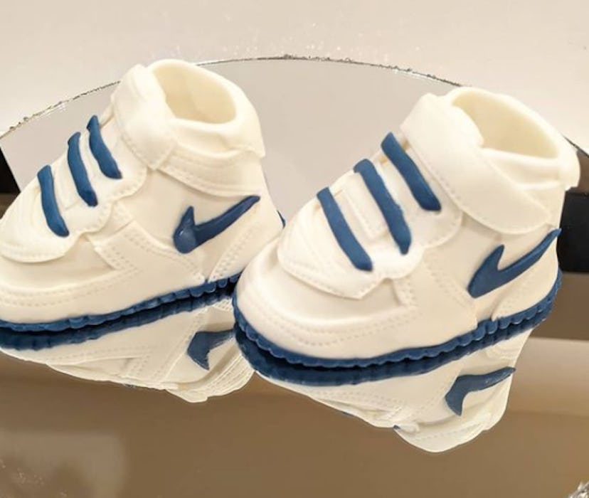 Fondant sneakers for baby shower cake