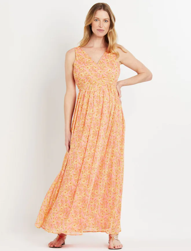 20 Cute & Stylish Maternity Wedding Guest Dresses For Pregnant Women 20 Cute & Stylish Maternity Wedding Guest Dresses For Pregnant Women