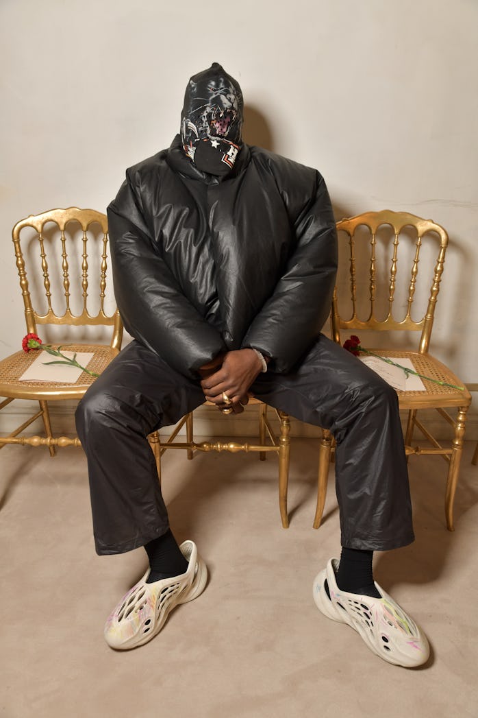 Yeezy Gap Round Jacket Black Kanye West