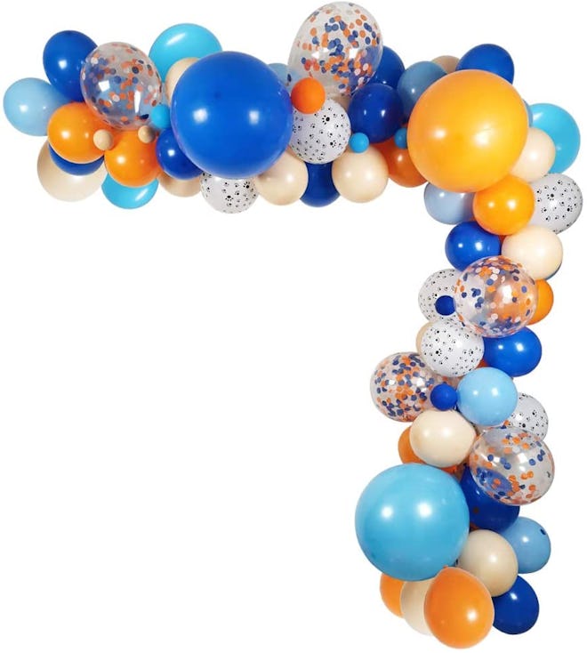 Bluey Balloon Garland