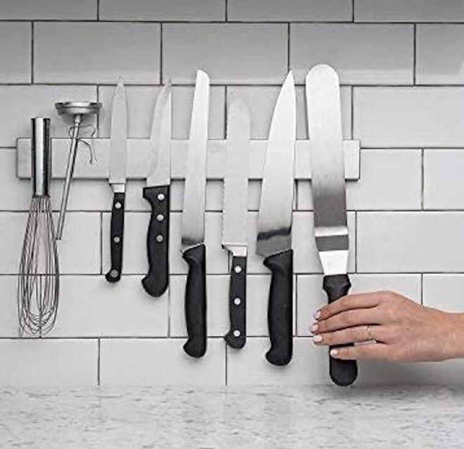 Modern Innovations Magnetic Knife Bar
