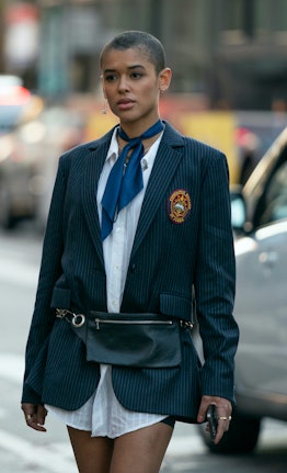 'Gossip Girl' Reboot costume designer Eric Daman speaks to Bustle about the meaning behind each char...
