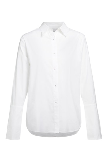 5 White-Shirt Outfits I’m Living In For Summer