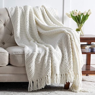 Bedsure Cream White Throw Blanket