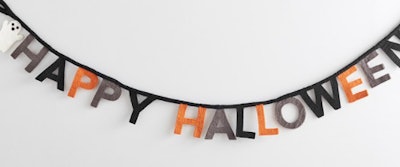 Happy Halloween garland