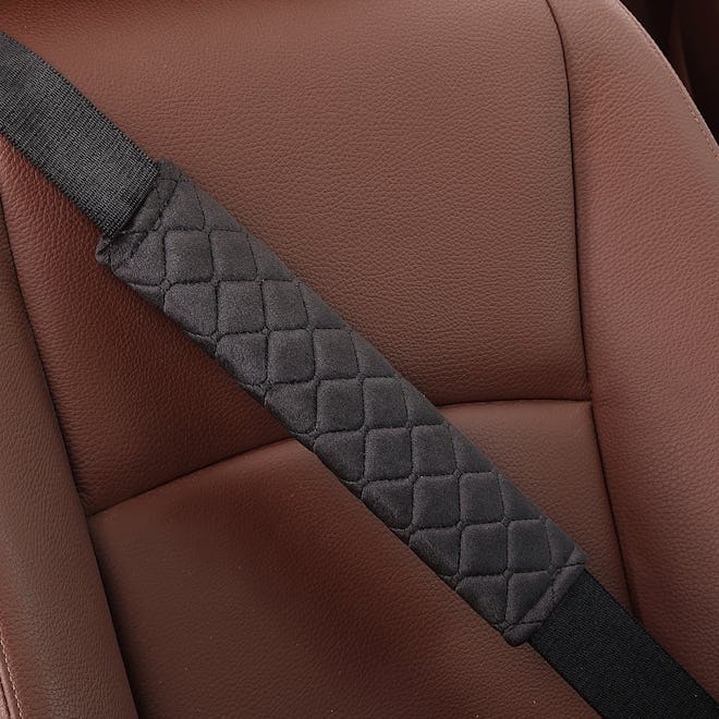 MIKAFEN Universal Car Seat Belt Pad (2-Pack)